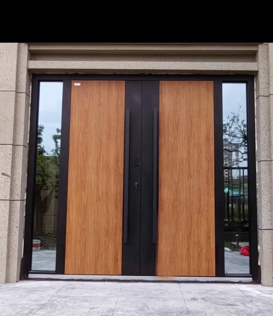 Engineering Door 004