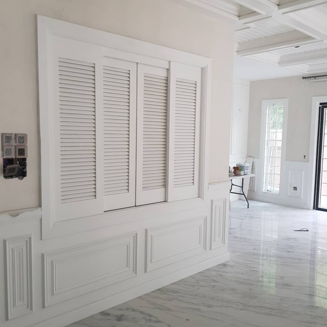 Wainscoting Wall 008